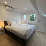 Le Villa *